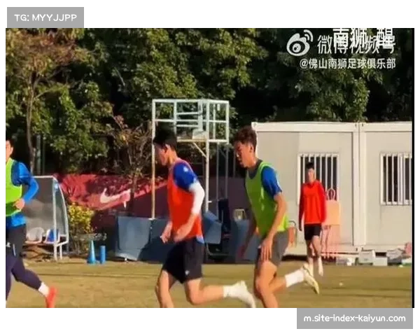 郑钧蔚破门闪耀助佛山南狮领先 上海嘉定汇龙陷入逆转危机